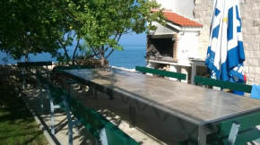 Отель Apartments Karaman  Подстрана